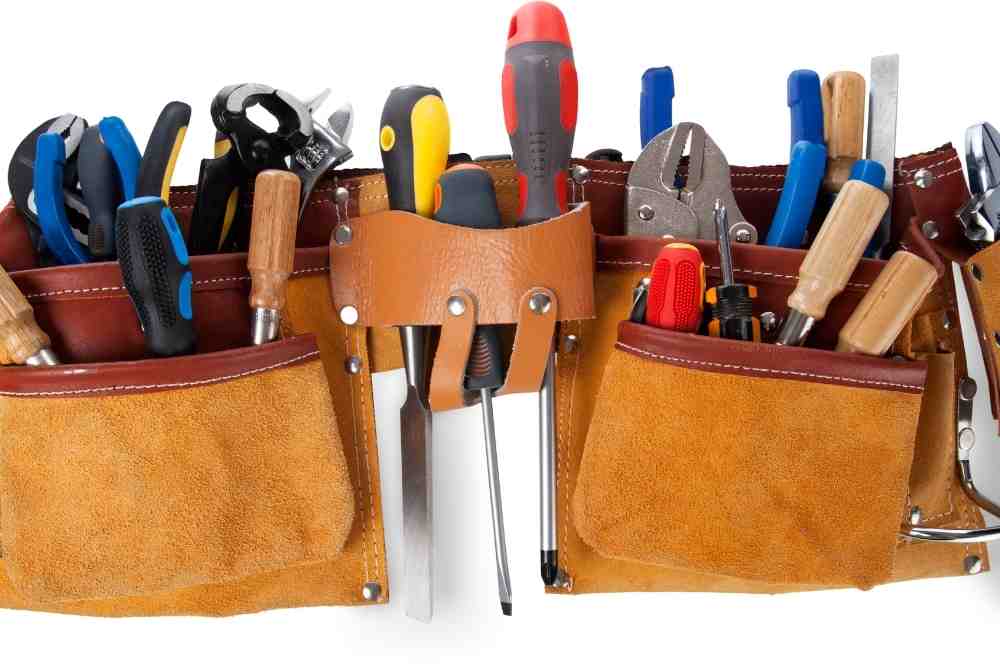 Essential Tools You Should Keep In Your Tool Belt